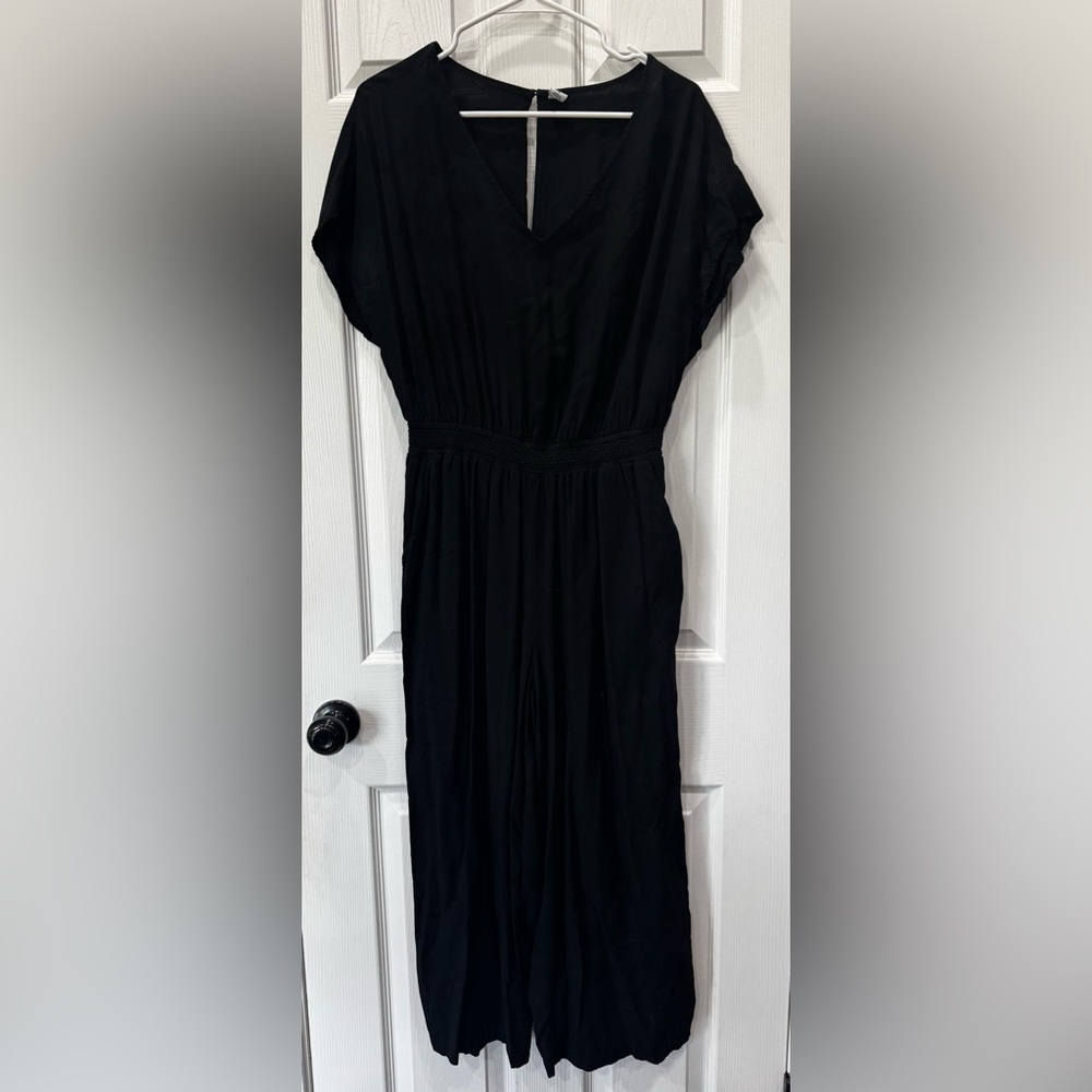 Black V-Neck Jumpsuit